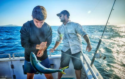 Abu Dhabi Fishing Charters & Tours