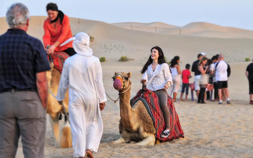 Camel Trekking Tour Abu Dhabi