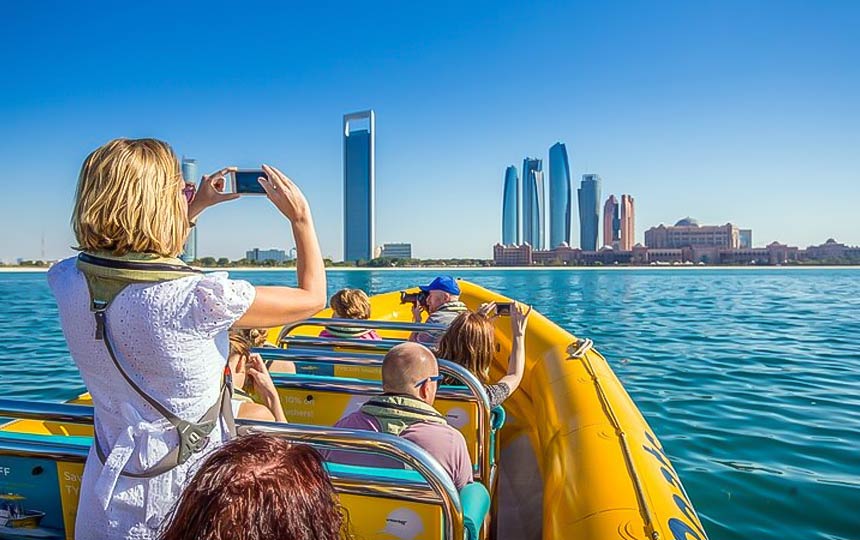 Sightseeing Yellow Boat Abu Dhabi